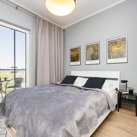 Warsaw Prymasa Tysiaclecia Business Centre By Noclegi Renters Eksteriør billede