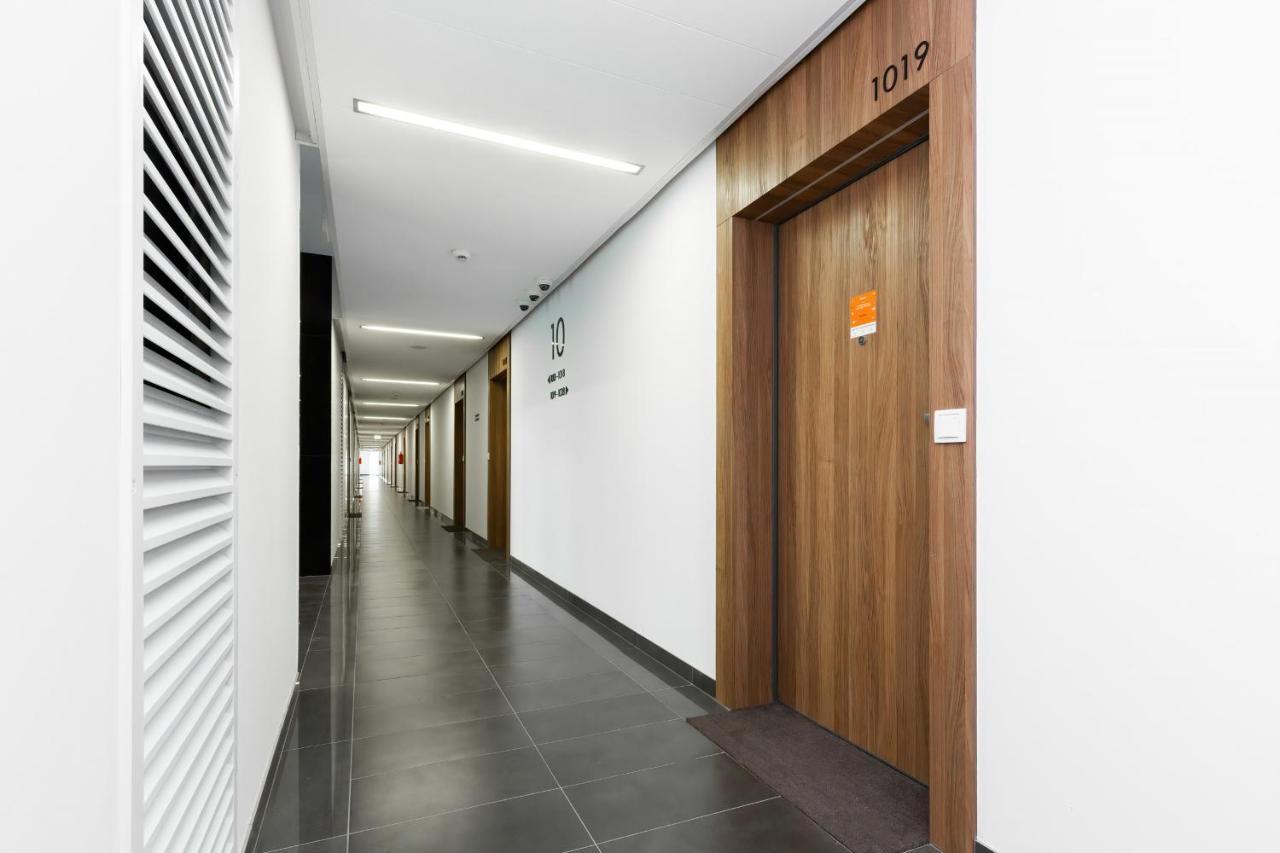 Warsaw Prymasa Tysiaclecia Business Centre By Noclegi Renters Eksteriør billede
