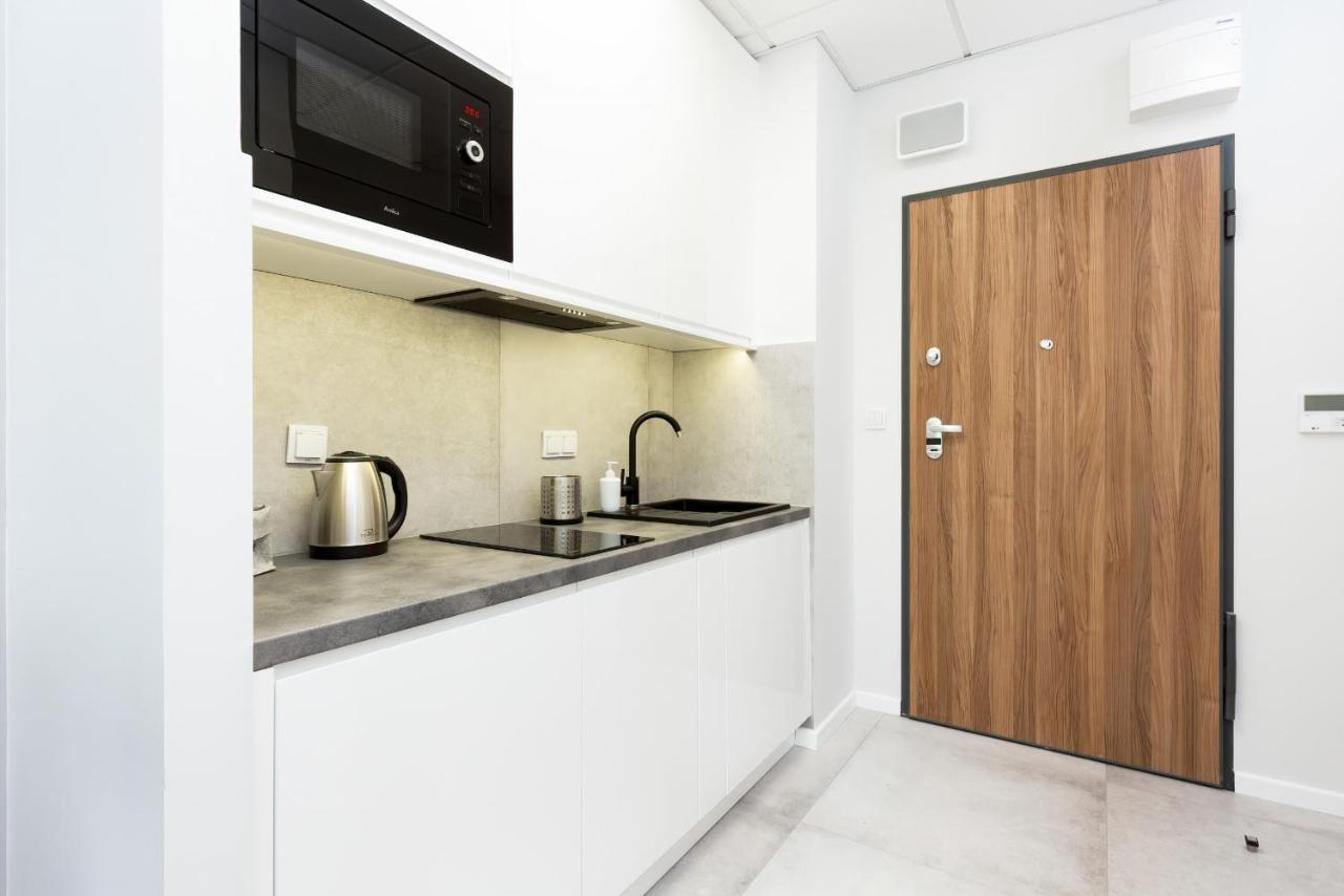 Warsaw Prymasa Tysiaclecia Business Centre By Noclegi Renters Eksteriør billede